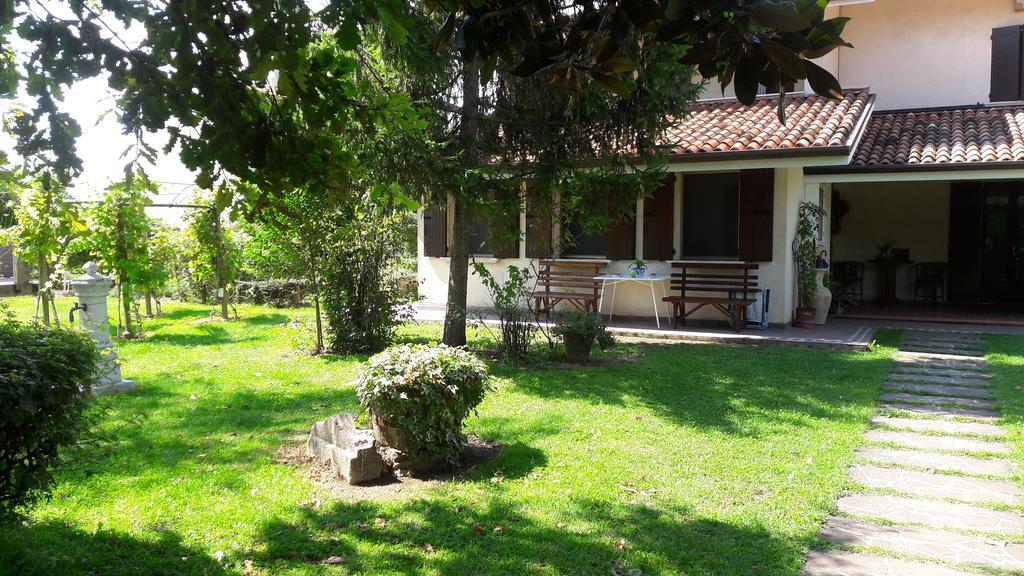 Appartamento Casa Della Nonna Noventa di Piave Bagian luar foto