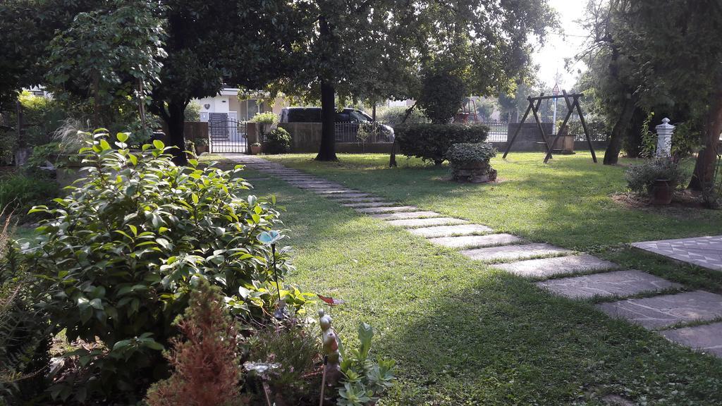 Appartamento Casa Della Nonna Noventa di Piave Bagian luar foto