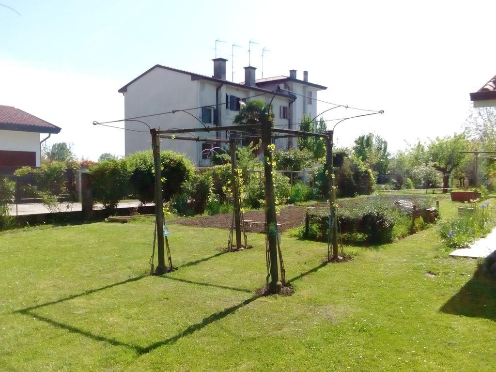 Appartamento Casa Della Nonna Noventa di Piave Bagian luar foto