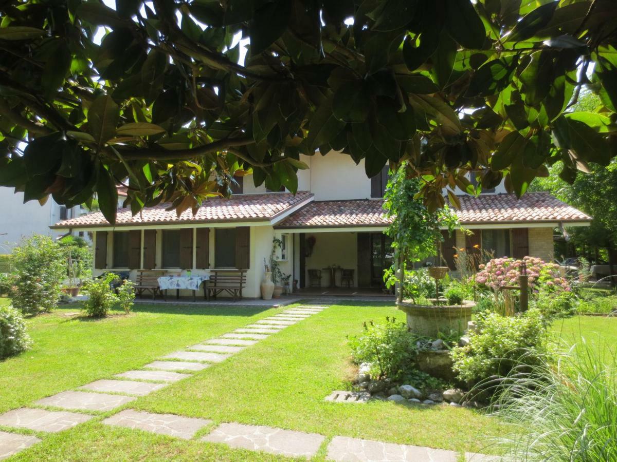 Appartamento Casa Della Nonna Noventa di Piave Bagian luar foto