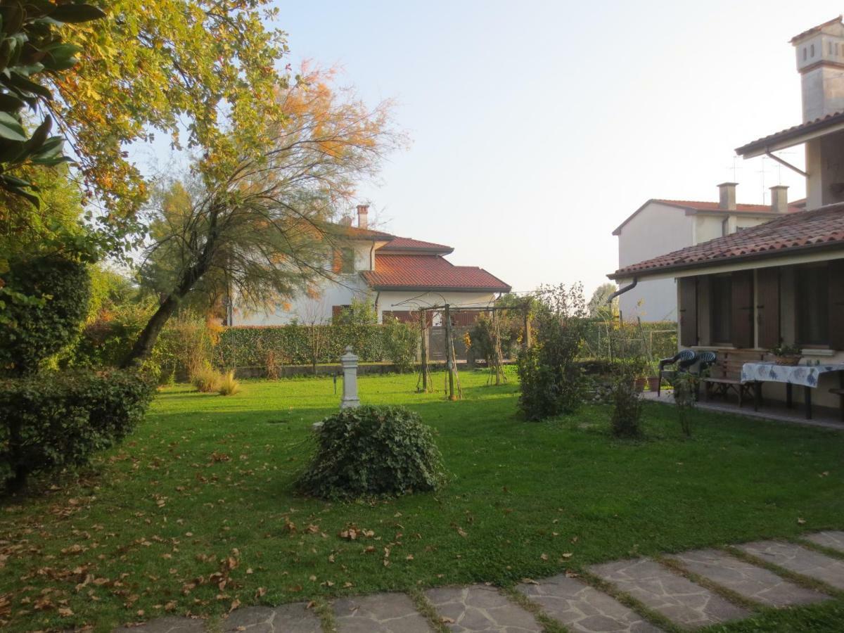 Appartamento Casa Della Nonna Noventa di Piave Bagian luar foto